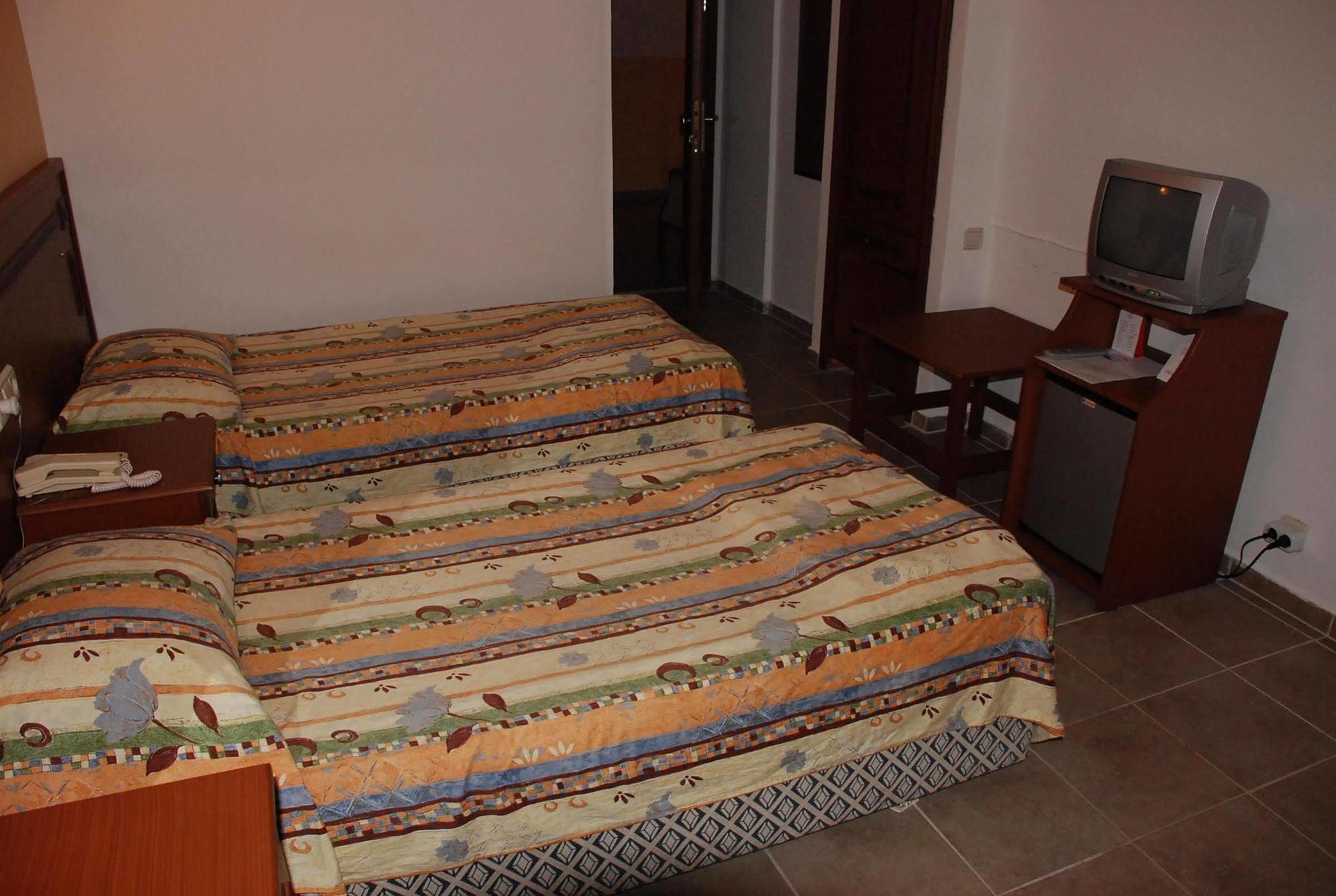 Kleopatra Develi Hotel Alanya Exterior foto